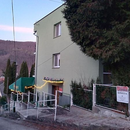 Garni Hotel Sonata Trencianske Teplice Luaran gambar